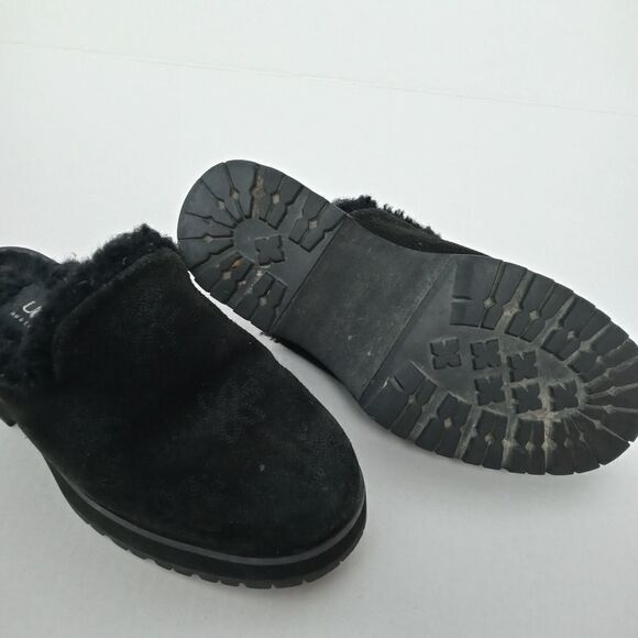 Ugg black suede mules with sherpa linings size 6 - Picture 8 of 11